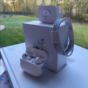 Apple AirPod pro 2nd gen with active noise cancellation MagSafe charging case